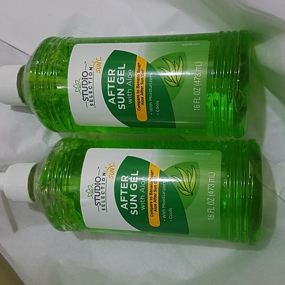 Studio Selection Other - Studio Selection After Sun Gel with Aloe Lot of 2